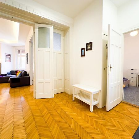 Spacious 4Br Oasis In Central Budapest - Bp Sky Exteriör bild