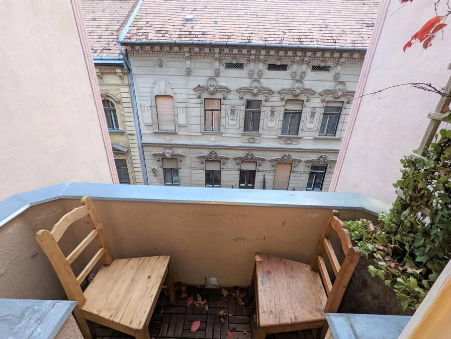 Spacious 4Br Oasis In Central Budapest - Bp Sky Exteriör bild