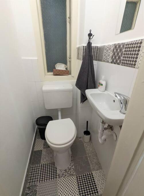 Spacious 4Br Oasis In Central Budapest - Bp Sky Exteriör bild