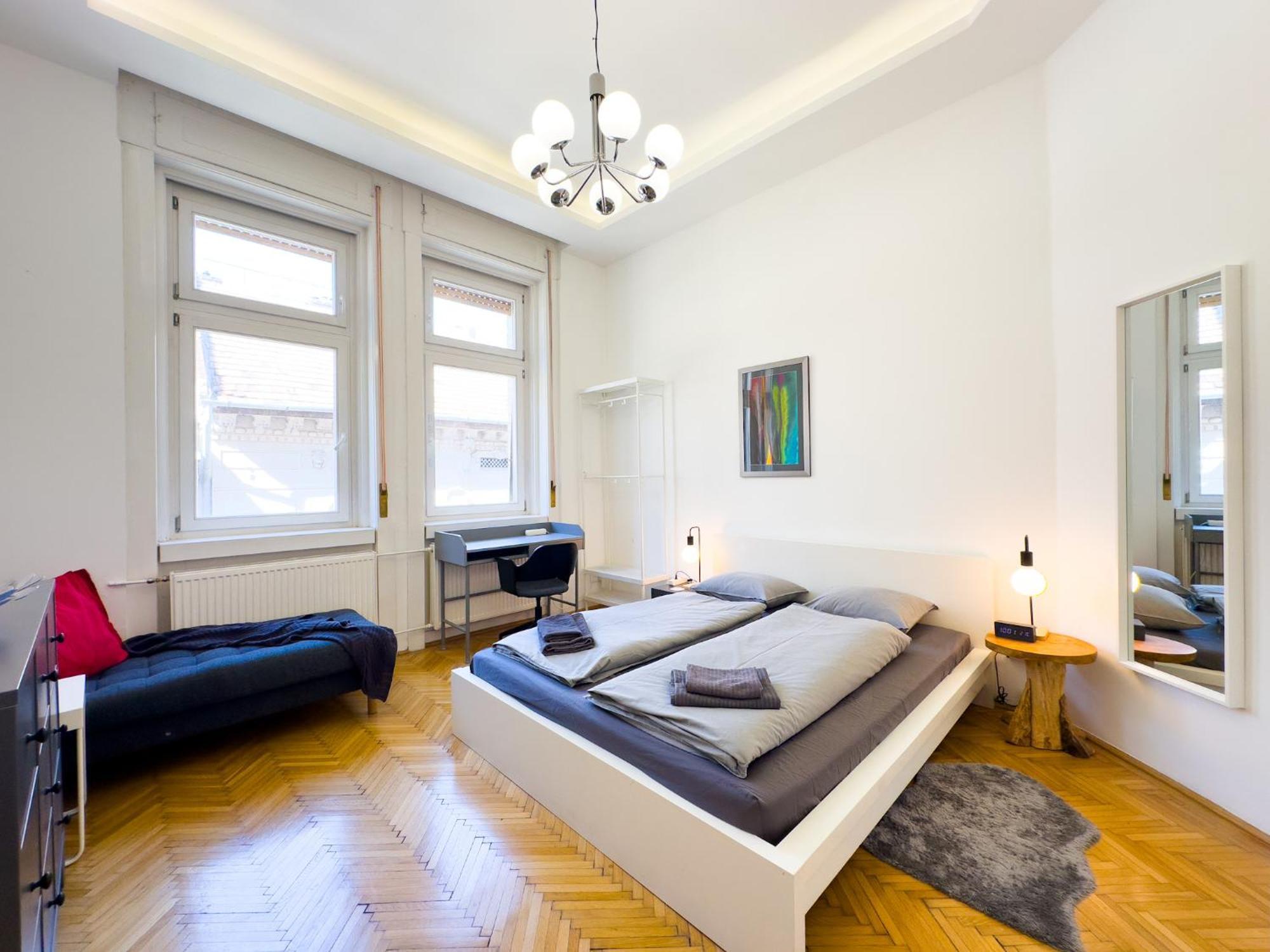 Spacious 4Br Oasis In Central Budapest - Bp Sky Exteriör bild